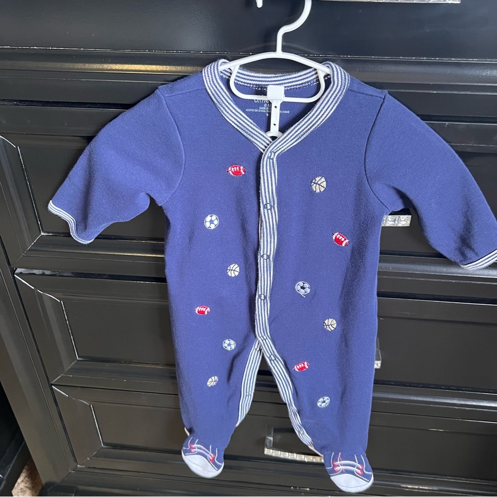 Sports Embroidered Footie